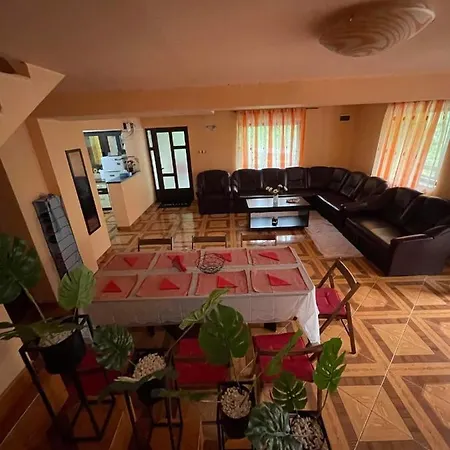 Maria Guest house *